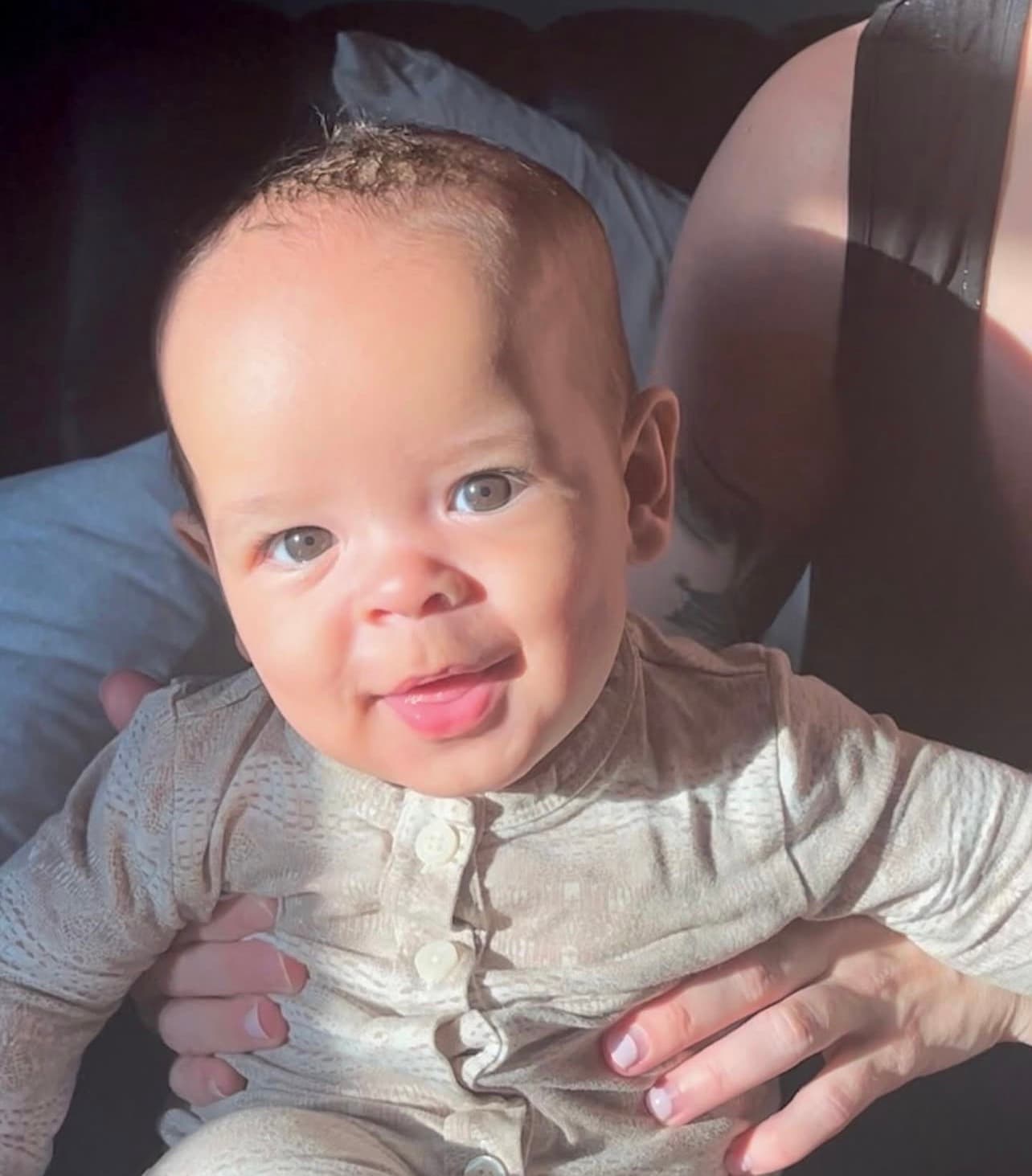 Gentle postpartum and newborn support imagery